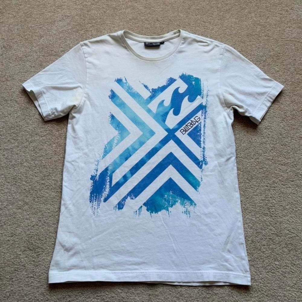 Vtg Y2K Billabong Graphic T-Shirt Medium‎ Slim Fit Surfer Skater Style
